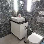 Sala Apartment's *