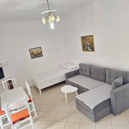 Sala Apartment's Daire *