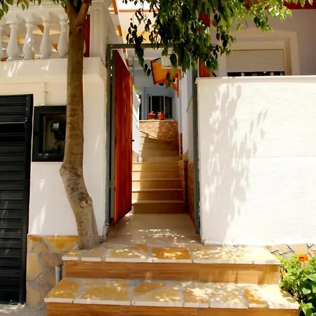 公寓 Sala Apartment's Sarandë