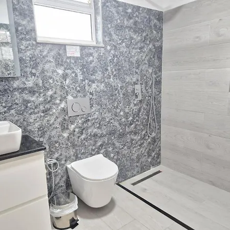 Sala Apartment's *